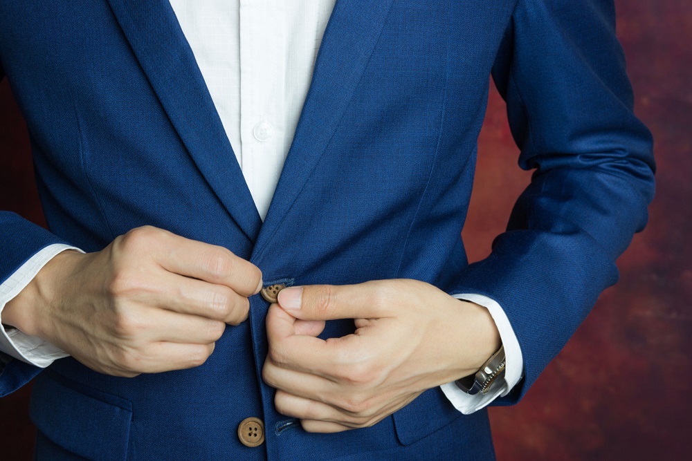 男性穿搭7大實用單品，不失正式也能穿著直接去約會！